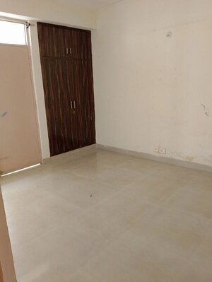 Room in 2 BHK Apartment at Charms 58 High Street, Raj Nagar Extension – for Rent