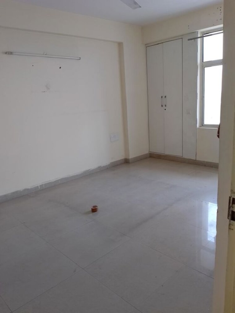Room, charms-58-high-street 2 Bedroom 965 Sq.Ft. Apartment In Raj Nagar Extension Ghaziabad 10207626