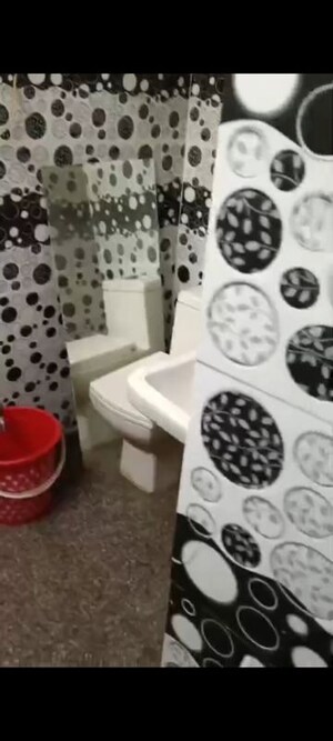 Parking in 1 BHK Builder Floor at East Of Kailash – for Rent