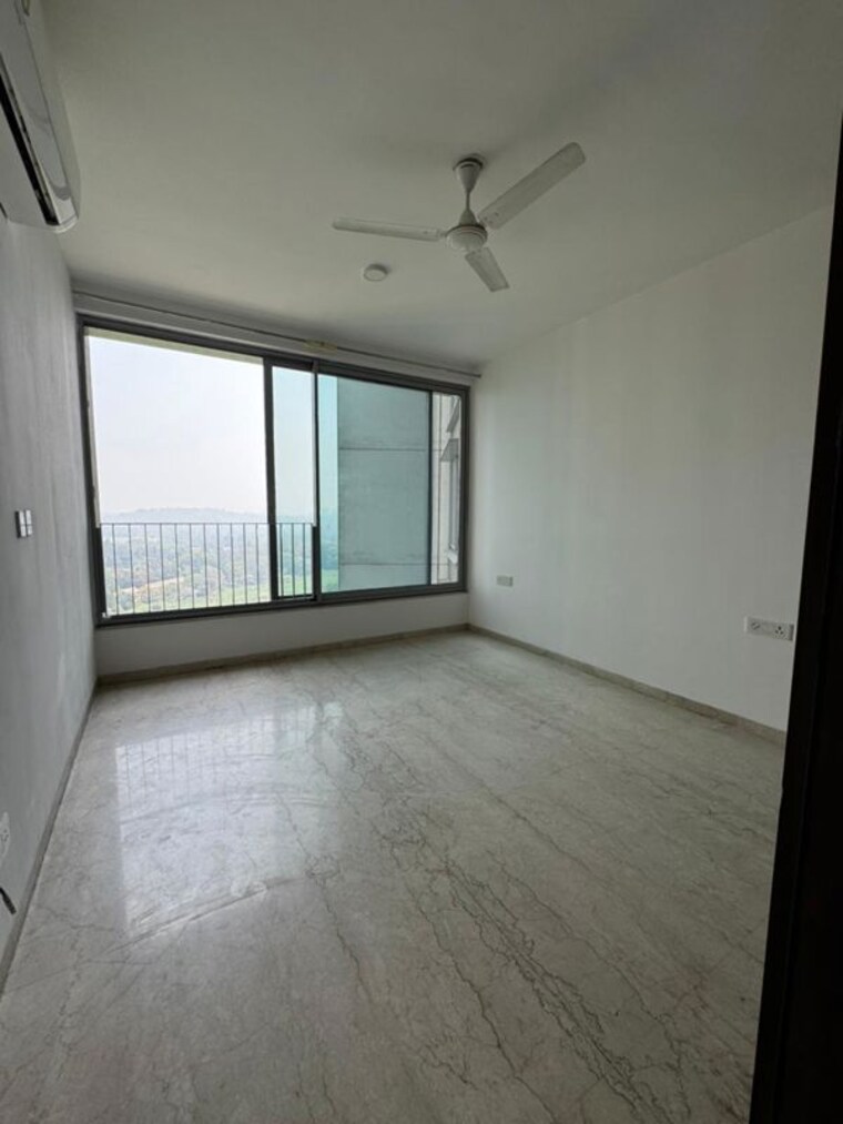 Room, oberoi-realty-esquire 3 Bedroom 1496 Sq.Ft. Apartment In Goregaon East Mumbai 10207653