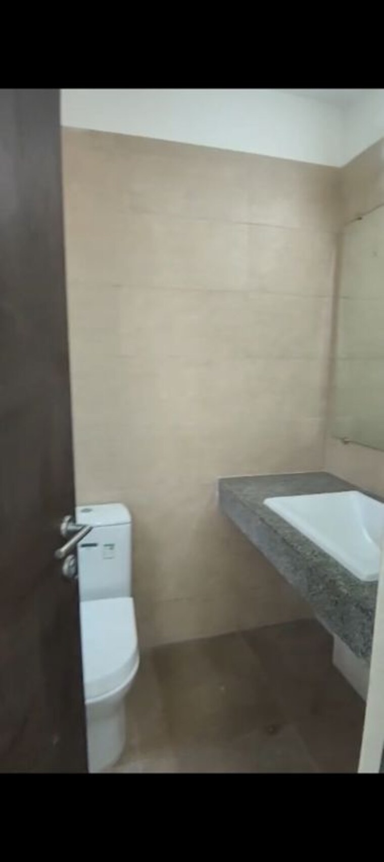 Bathroom, kalpataru-magnus 4 Bedroom 1800 Sq.Ft. Apartment In Bandra East Mumbai 10207670