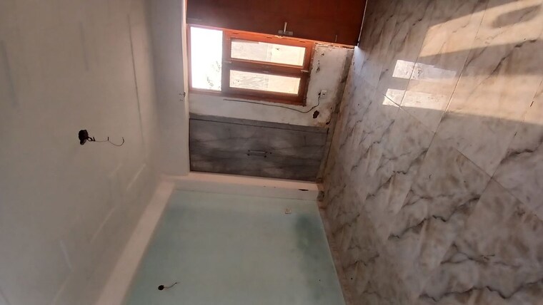 Room, abul fazal enclave part 1 4 Bedroom 1350 Sq.Ft. Apartment In Abul Fazal Enclave Part 1 Delhi 10207683