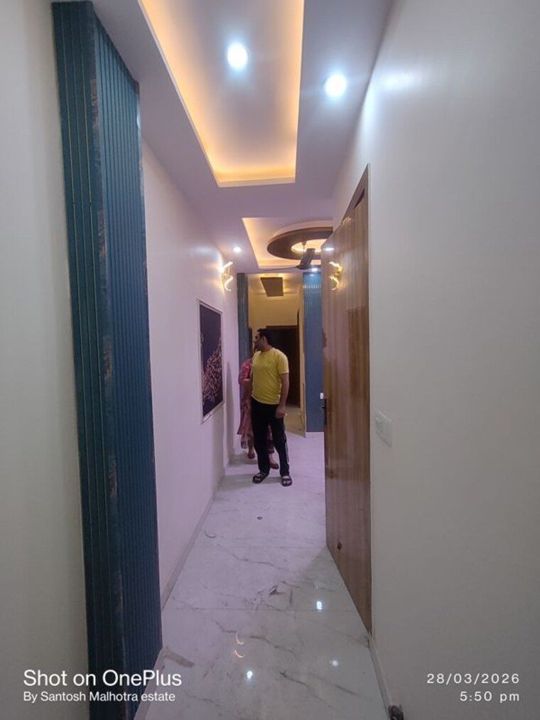 undefined, dwarka mor 2 Bedroom 85 Sq.Yd. Builder Floor In Dwarka Mor Delhi 10207138