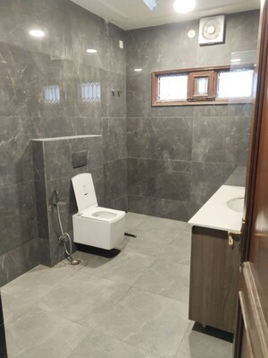 Bathroom in 4 BHK Independent House at RWA Apartments Sector 40, Sector 40 – for Rent