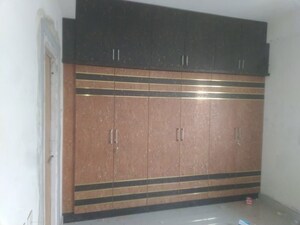 Furnished Amenities in 2 BHK Apartment at Chitrapuri Colony, Manikonda – for Rent