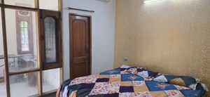Bedroom in 1 BHK Builder Floor at Sector 44 – for Rent