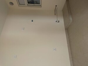 Room in 3 BHK Apartment at Aurobindo The Regent, Kondapur – for Sale