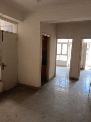 2 BHK Apartment For Sale in Raj Nagar Extension