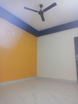 2 BHK Builder Floor For Sale in Sector 73
