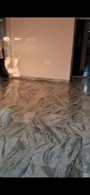 Room in 2 BHK Apartment at Chetna Apartment, Andheri West – for Rent