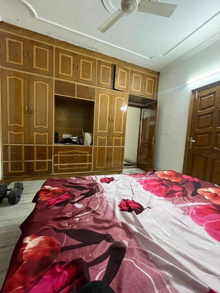 Bedroom, sector 15 ii 3 Bedroom 2700 Sq.Ft. Builder Floor In Sector 15 ii Gurgaon 10207812