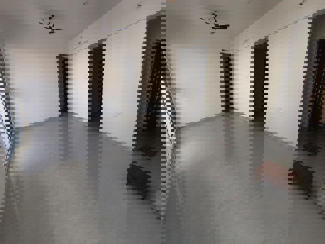 2 BHK 1000 Sq.Ft. Apartment in Park Express