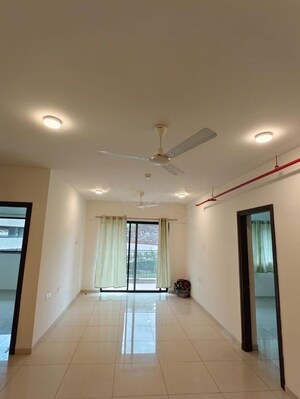 Room in 3 BHK Apartment at Shapoorji Pallonji Vanaha Verdant, Bavdhan – for Rent