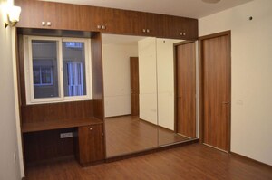 Room in 3 BHK Builder Floor at S R Petals, Rmv Extension – for Sale