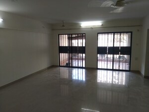 Room in 3.5 BHK Apartment at BU Bhandari Acolade, Kharadi – for Rent