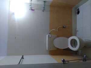 Bathroom in 3.5 BHK Apartment at BU Bhandari Acolade, Kharadi – for Rent
