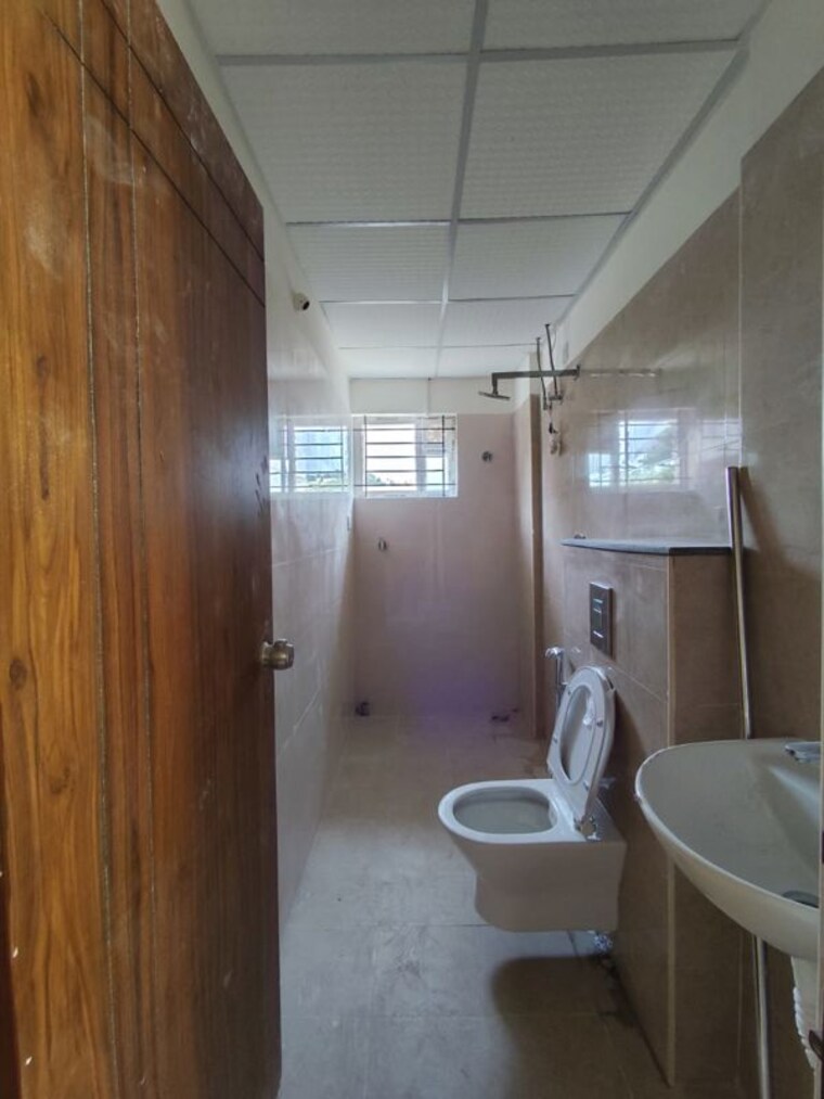 Bathroom, btm layout 1 2 Bedroom 1000 Sq.Ft. Apartment In Btm Layout 1 Bangalore 10207912