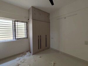 Room in 2 BHK Apartment at Btm Layout 1 – for Rent