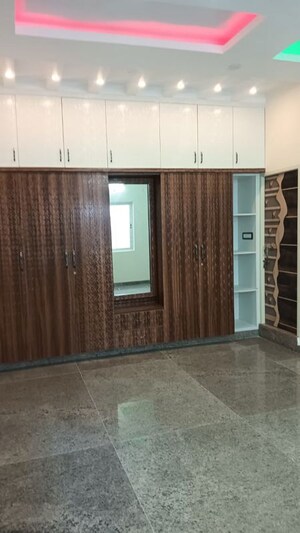 Room in 3 BHK Builder Floor at Nri Layout – for Sale