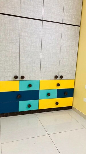 Furnished Amenities in 2.5 BHK Apartment at Prestige Lakeside Habitat, Varthur – for Sale