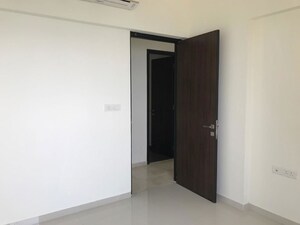 Room in 2 BHK Apartment at Lodha Splendora, Ghodbunder Road – for Rent