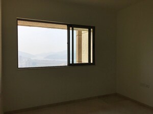 Room in 2 BHK Apartment at Lodha Splendora, Ghodbunder Road – for Rent