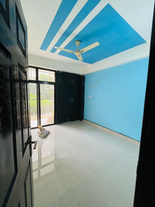 2 BHK + Pooja Room Apartment For Rent in Ajnara Integrity