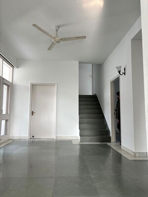 3.5 BHK Builder Floor For Rent in Greater Kailash