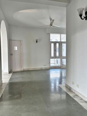 Room in 3.5 BHK Builder Floor at Greater Kailash – for Rent