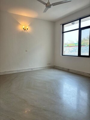 Room in 3.5 BHK Builder Floor at Greater Kailash – for Rent