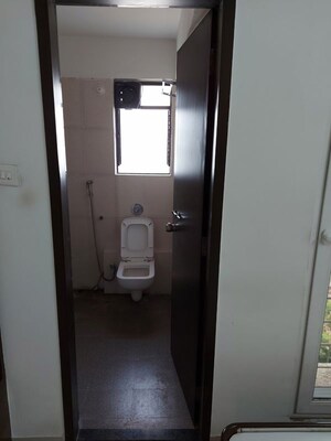 Bathroom in 2 BHK Apartment at Majestique Landmark Palm Atlantis, Wagholi – for Rent