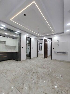 3 BHK Builder Floor For Rent in Govindpuri