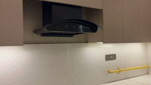 Furnished Amenities in 4 BHK Apartment at Mayur Vihar Phase ii – for Sale