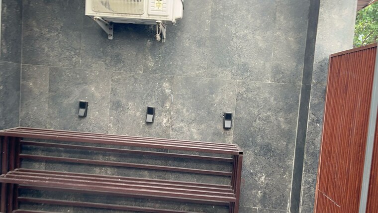 Other, mayur vihar phase ii 4 Bedroom 2000 Sq.Ft. Apartment In Mayur Vihar Phase ii Delhi 9288958