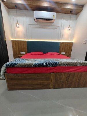 Bedroom in 3 BHK Builder Floor at Sector 15 – for Rent