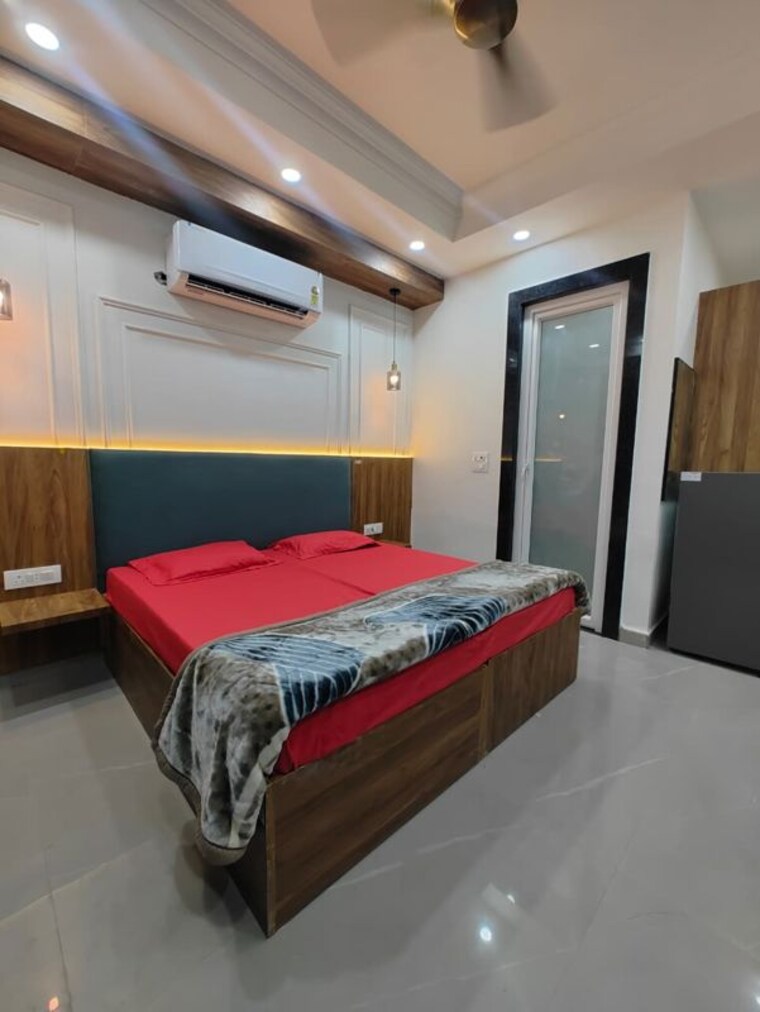 Bedroom, sector 15 3 Bedroom 2200 Sq.Ft. Builder Floor In Sector 15 Gurgaon 10208061