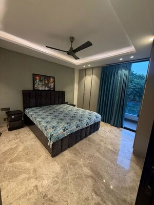 Bedroom in 3 BHK Builder Floor at Unitech Greenwood City Apartment, Sector 45 – for Rent
