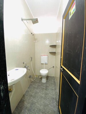 Bathroom in 1 BHK Independent House at Kharadi – for Rent