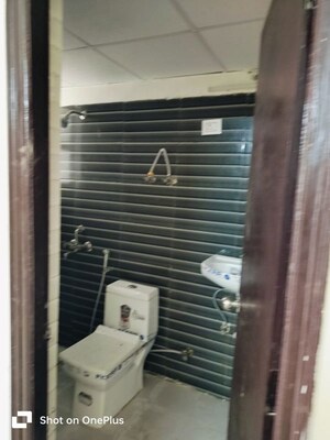 Bathroom in 3 BHK Apartment at Himalaya Pride, Tech Zone 4 Greater Noida – for Rent