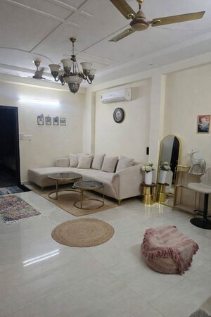 Living Room in 2 BHK Builder Floor at Sector 15 ii – for Rent