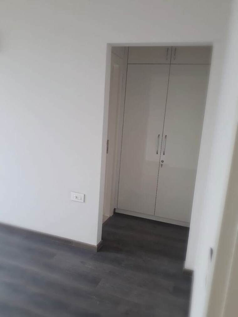 Room, ireo-the-corridors 2.5 Bedroom 1520 Sq.Ft. Apartment In Sector 67a Gurgaon 10208091