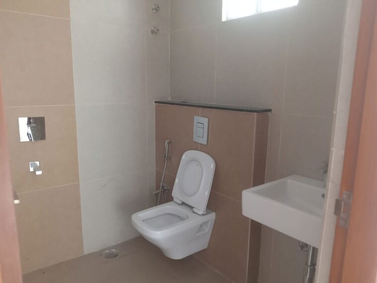 Bathroom, cbr-residency-manikonda 6+ Bedroom 7082 Sq.Ft. Independent House In Manikonda Hyderabad 10208111