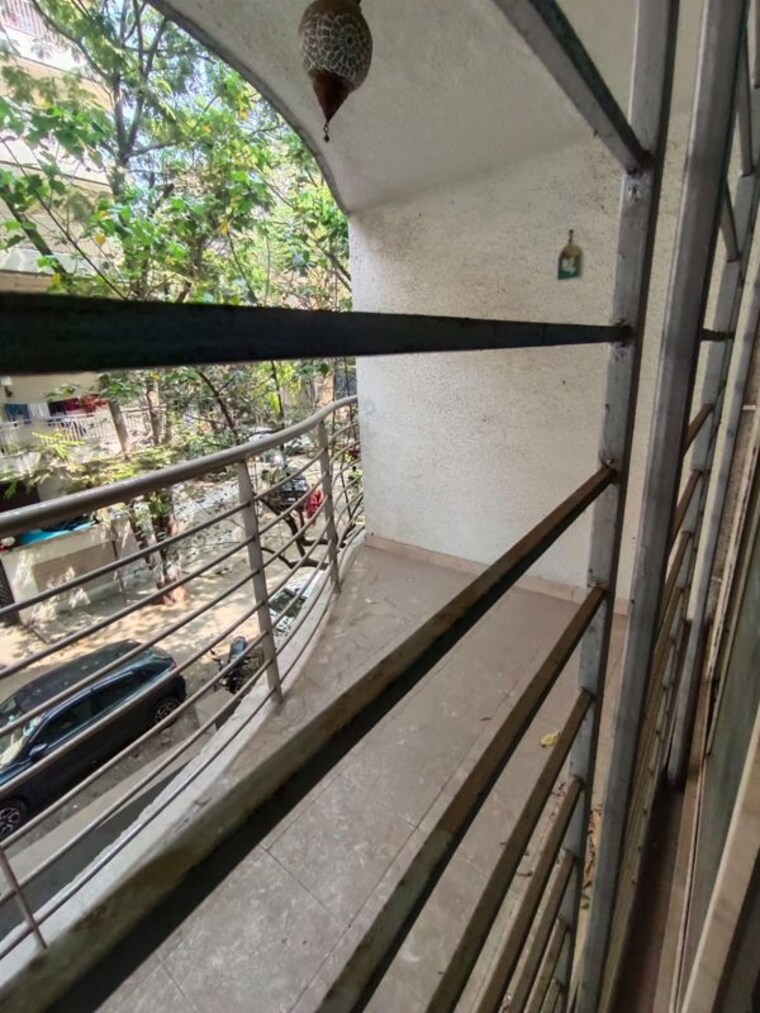 Balcony, supralina-chs 2 Bedroom 800 Sq.Ft. Apartment In Chembur Mumbai 10208119