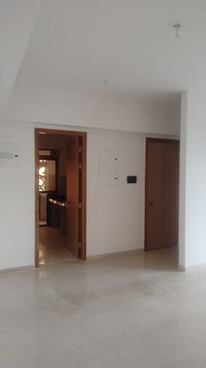 Room in 3 BHK Apartment at Lodha Bellagio, Powai – for Rent