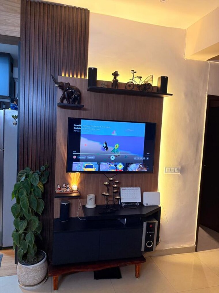 undefined, emaar-gurgaon-greens 3 Bedroom 1650 Sq.Ft. Apartment In Sector 102 Gurgaon 10208155