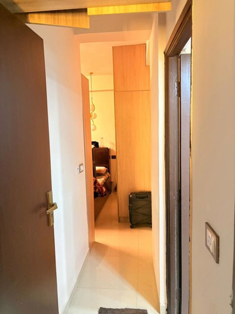 Bathroom, emaar-gurgaon-greens 3 Bedroom 1650 Sq.Ft. Apartment In Sector 102 Gurgaon 10208155