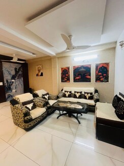 3 BHK + Pooja Room,Study Room Apartment For Sale in Guru Nanak Enclave