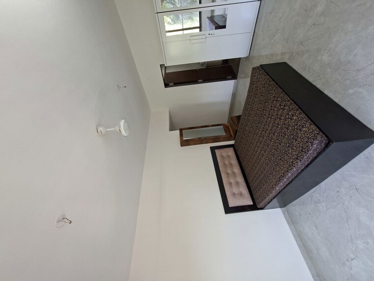 Room, santacruz east 2 Bedroom 800 Sq.Ft. Apartment In Santacruz East Mumbai 10208174