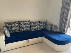 2 BHK + Pooja Room Apartment For Rent in Prasun Loreto