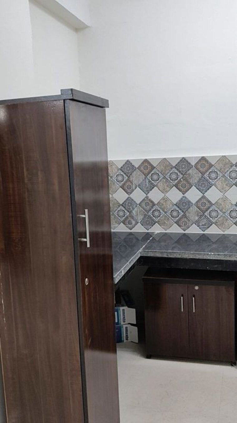 Kitchen, emaar-gurgaon-greens 3 Bedroom 1650 Sq.Ft. Apartment In Sector 102 Gurgaon 10208188